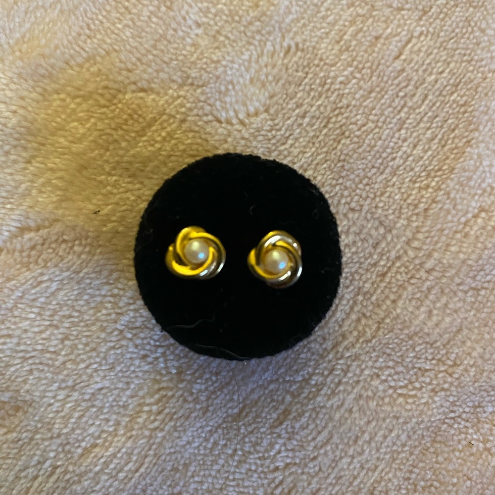 Posts - Picture 2 of 2